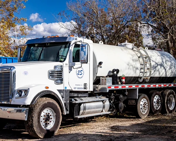 rolloff equipment rentals for Commercial Construction
